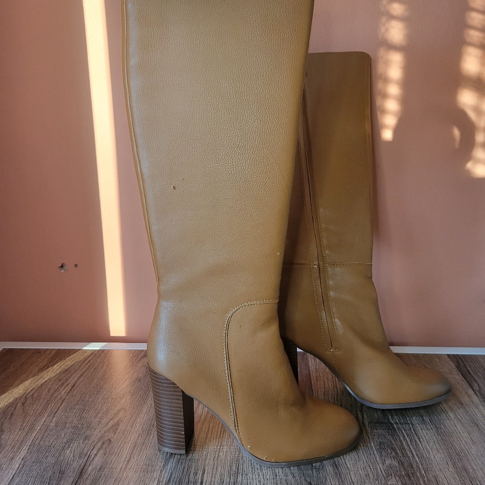 Kenneth Cole tall boots
